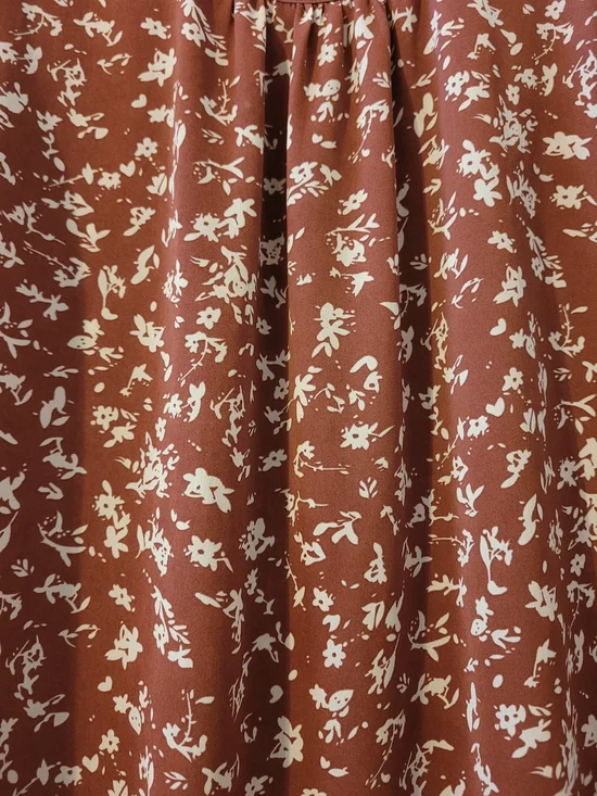 Floral Short Sleeve Blouse - Picture 2 of 3